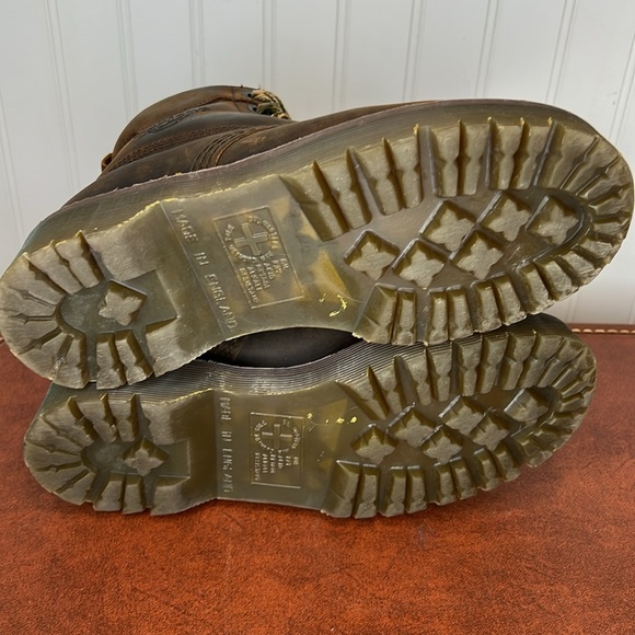 Dr Martens AirWair Made In England 8283 Boots Size 7 Womens 6 Mens - Picture 9 of 13